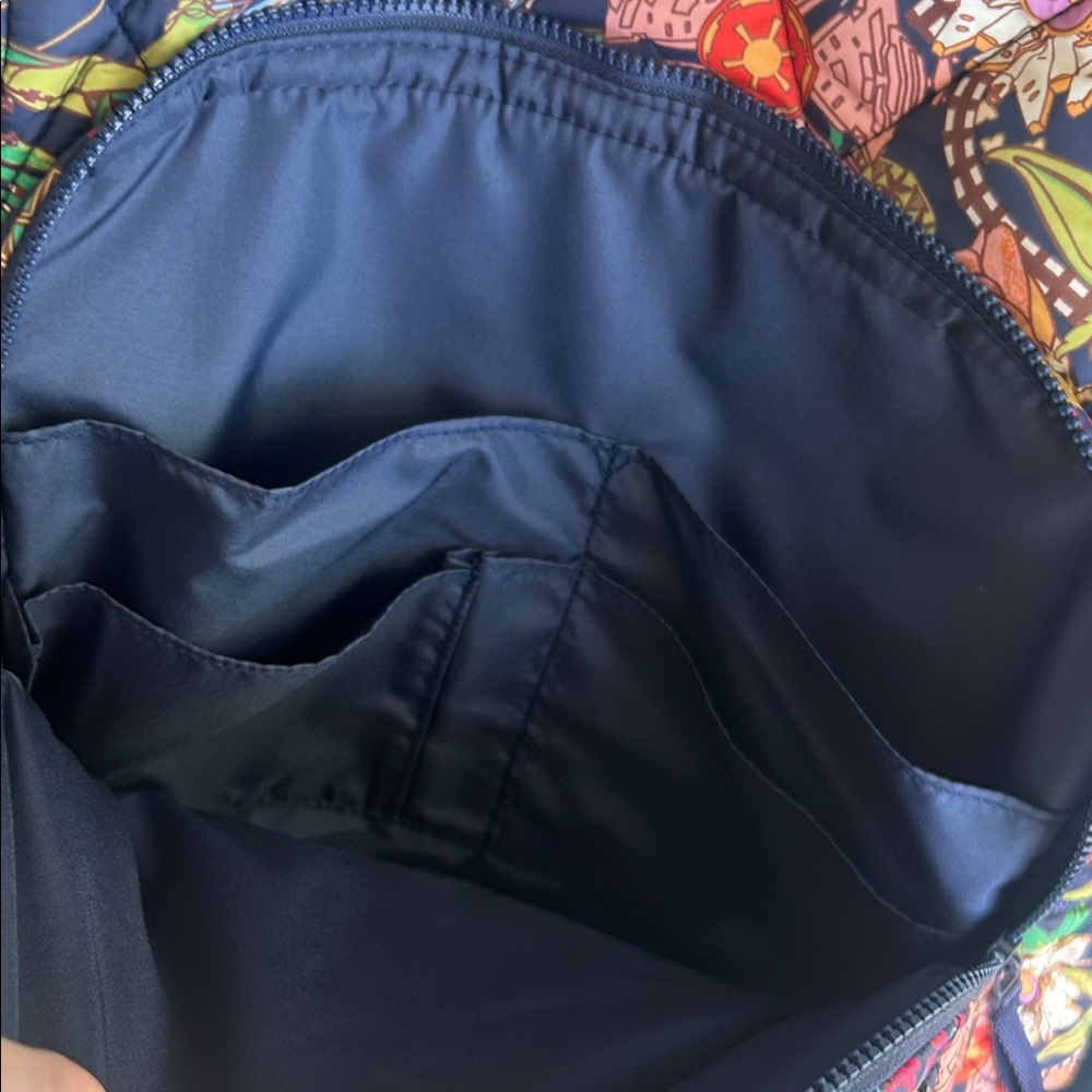 Star Wars x Vera Bradley Quilted Backpack - Picture 6 of 7